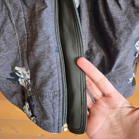 Lululemon Reversible Bomber Both Ways Atomic Flower Jacket Heather Gray 12 Coat - Picture 9 of 14